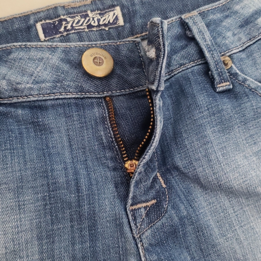 Hudson Jeans Distressed Shorts - Picture 8 of 8